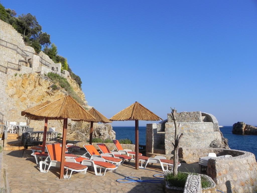 Apartments & Rooms Villa Anastasija Ulcinj Bagian luar foto