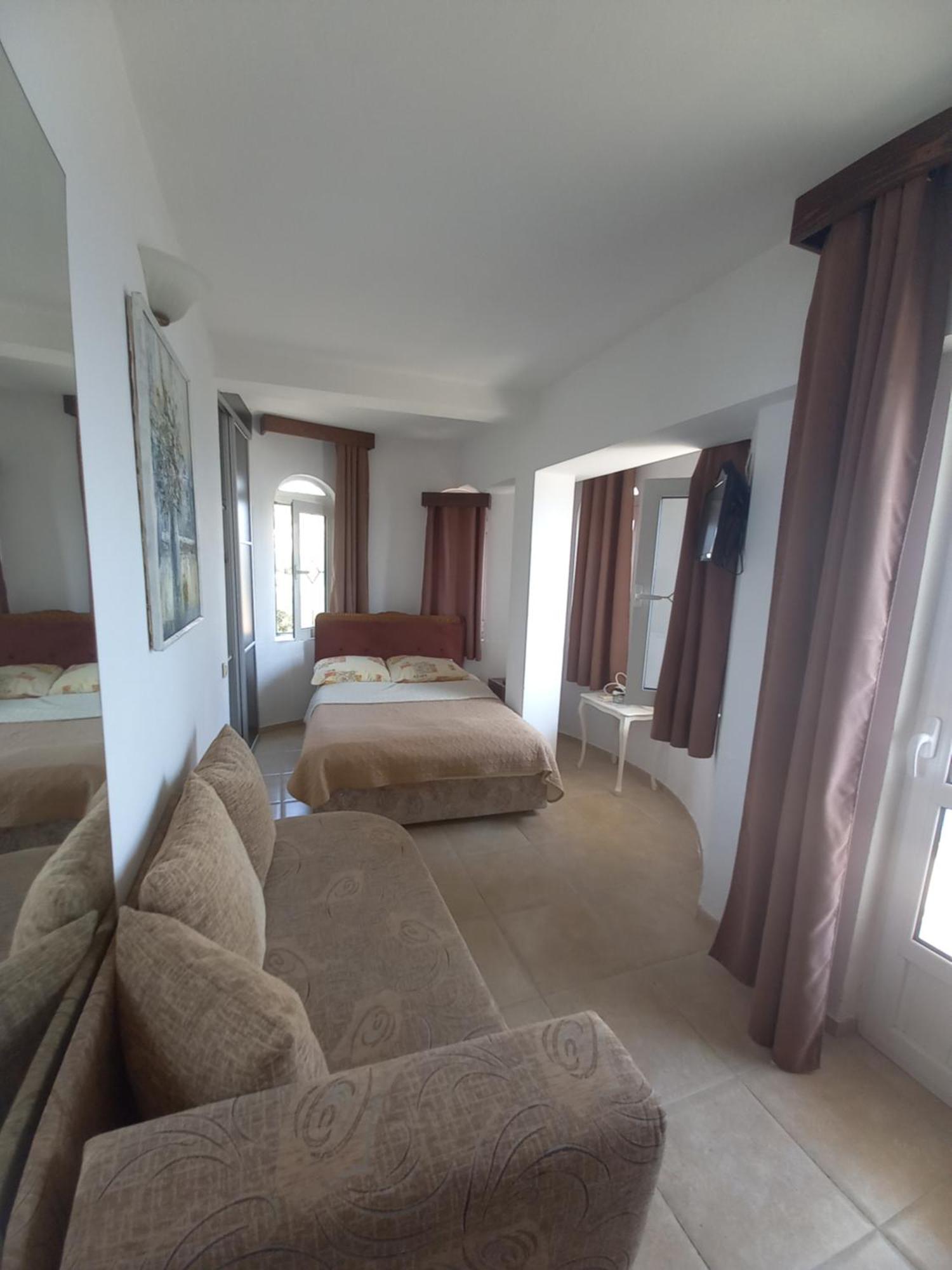 Apartments & Rooms Villa Anastasija Ulcinj Bagian luar foto