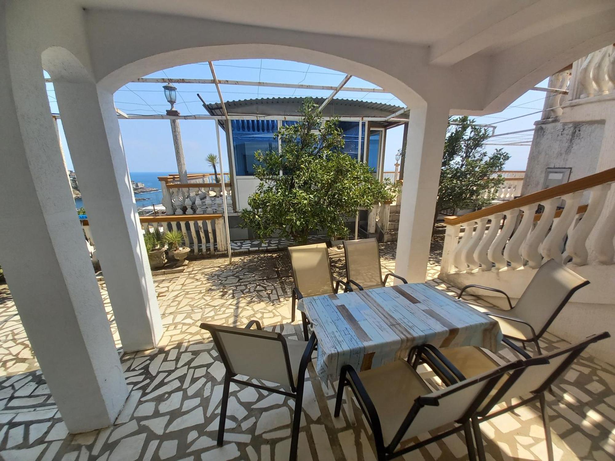 Apartments & Rooms Villa Anastasija Ulcinj Bagian luar foto
