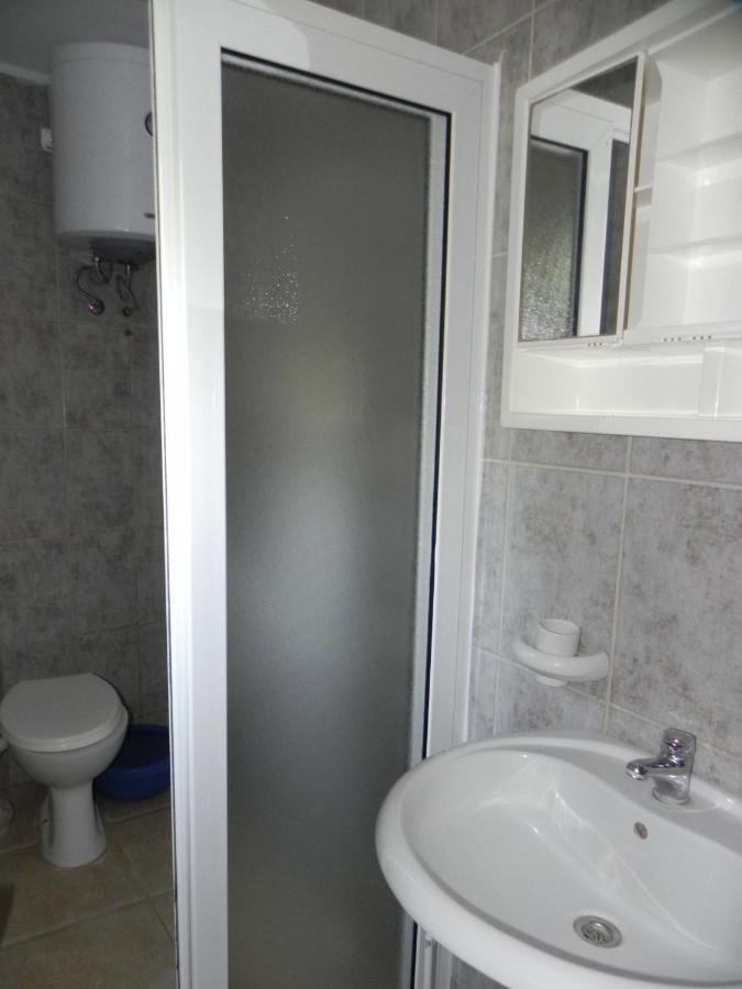 Apartments & Rooms Villa Anastasija Ulcinj Bagian luar foto